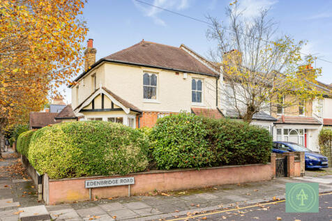 Edenbridge Road, Bush Hill Park... 4 bed end of terrace house for sale