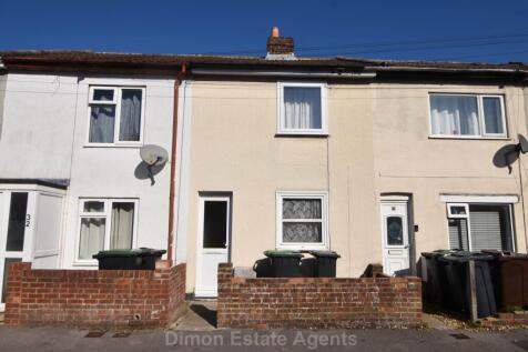 Leesland Road, Gosport 2 bed terraced house for sale