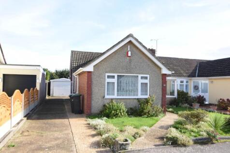 3 bedroom semi-detached bungalow for sale