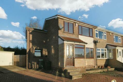 4 bedroom semi-detached house for sale