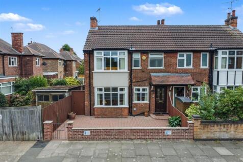 Lily Grove, Beeston Rylands, Nottingham 3 bed semi