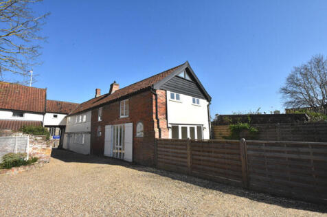 4 bedroom town house for sale