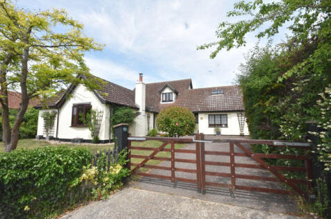 Debenham 5 bed detached house for sale