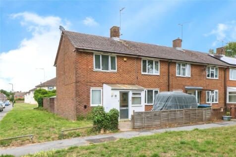 3 bedroom end of terrace house for sale