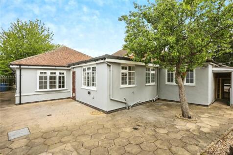 4 bedroom bungalow for sale