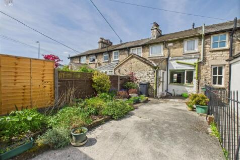 Appleby Road, Kendal LA9 2 bed terraced house for sale