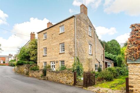 Bedford Road, Denton... 4 bed detached house for sale