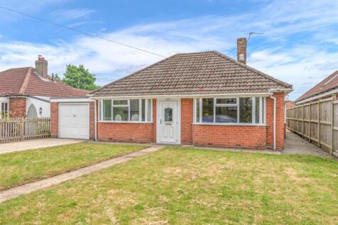 Park Avenue, New Earswick 2 bed bungalow for sale