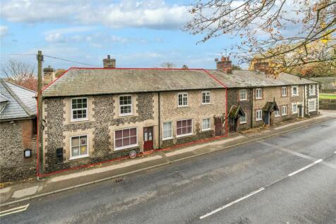 4 bedroom terraced house for sale