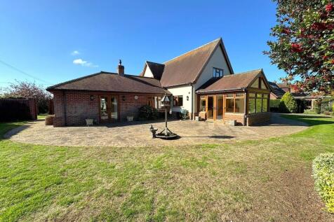 Ousden, Newmarket, Suffolk, CB8 4 bed detached house for sale