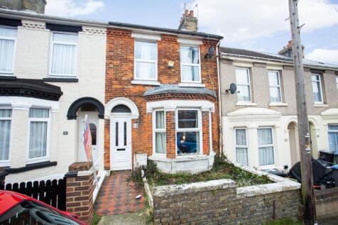 Malmains Road, Dover, CT17 2 bed terraced house for sale