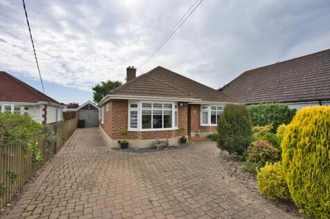 Bewsbury Cross Lane, Whitfield... 3 bed bungalow for sale