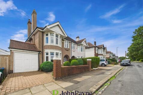 The Park Paling, Cheylesmore... 3 bed semi