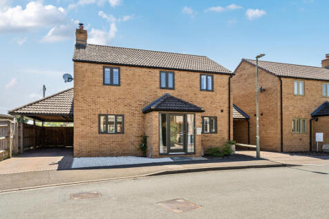 Cotswold Close, Minster Lovell, Witney 3 bed detached house for sale