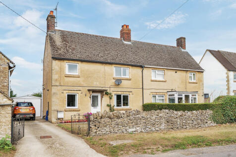 The Ridings, Stonesfield, Witney 2 bed semi