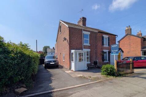 School Lane, Gobowen, Oswestry 3 bed semi