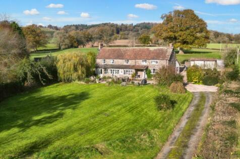 Longmeadow End, Shropshire SY7 4 bed detached house for sale