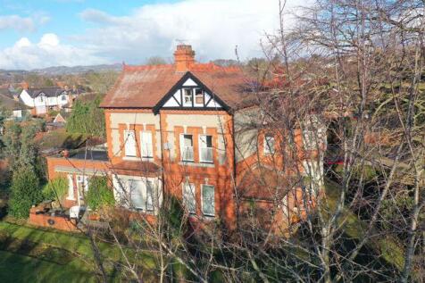 Chester Road, Wrexham 7 bed detached house for sale