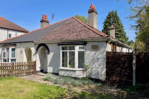 Smithy Lane, Pentrebychan, Wrexham 2 bed semi