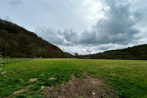 A Prime 4 Acre Grass Paddock Situated... Farm land for sale