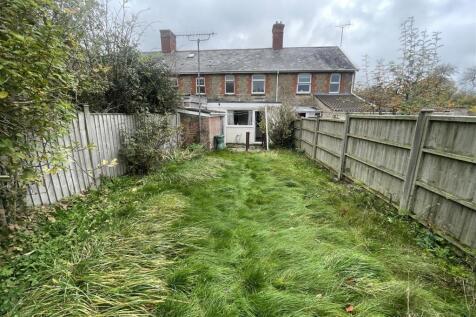 2 bedroom cottage for sale