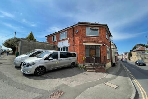 East Street, Warminster 4 bed property for sale