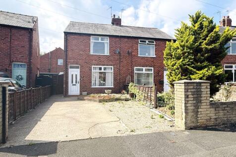 2 bedroom semi-detached house for sale