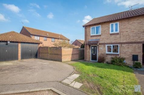 Hethersett, Norwich 3 bed end of terrace house for sale