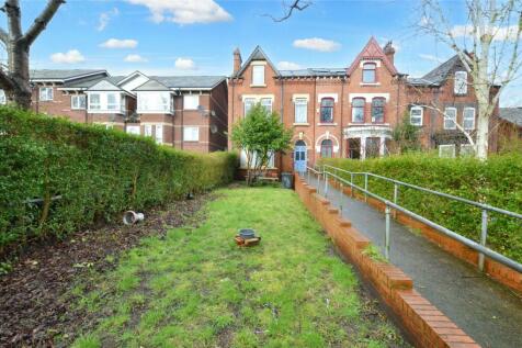 5 bedroom terraced house for sale