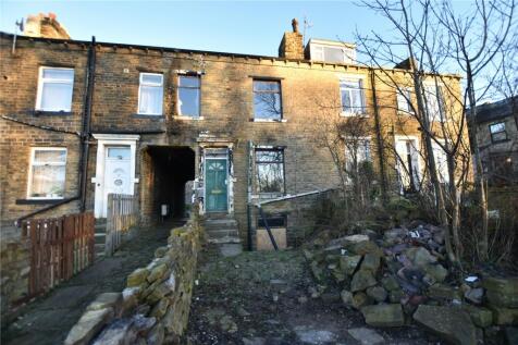 Sydenham Place, Bradford, West Yorkshire 4 bed terraced house for sale