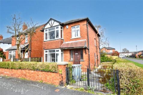 Grovehall Drive, Leeds, West Yorkshire 3 bed detached house for sale