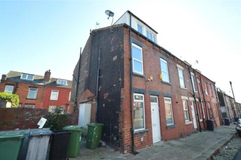 Glensdale Street, Leeds, West Yorkshire 2 bed end of terrace house for sale