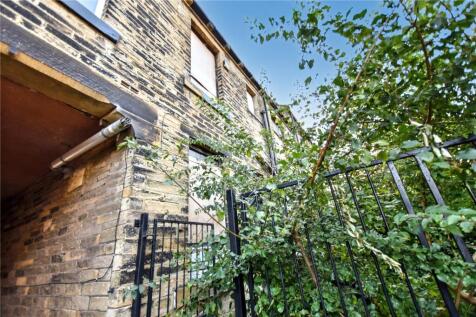 Melrose Street, Bradford, West Yorkshire 2 bed terraced house