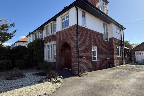 Albany Road, Lytham St Annes 4 bed semi