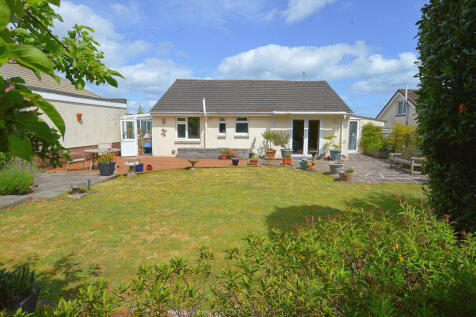 Torquay TQ2 2 bed detached bungalow for sale