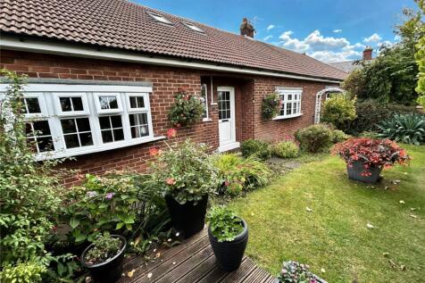 4 bedroom bungalow for sale