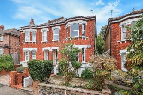 Marlborough Road, South Croydon CR2 3 bed semi