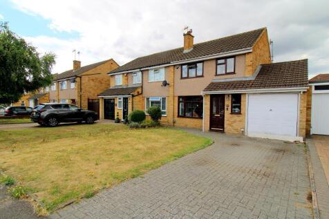 Edgewood Drive, Putteridge, Luton... 3 bed house for sale