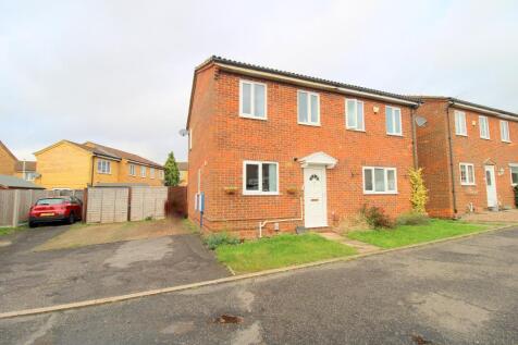 Birtley Croft, Wigmore, Luton... 2 bed semi