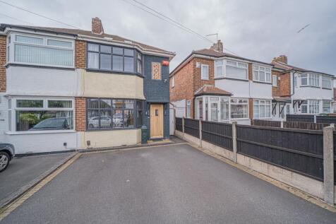 2 bedroom semi-detached house for sale
