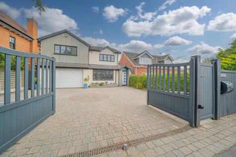 Fishers Drive, Dickens Heath, B90 5 bed detached house for sale