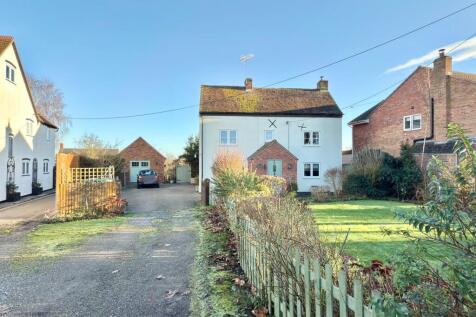 Twyning Green, Tewkesbury GL20 4 bed detached house for sale