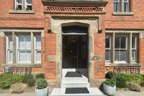 Mary Street, Greater Manchester SK8 1 bed apartment for sale