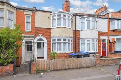 Harlestone Road, Northampton NN5 3 bed terraced house for sale