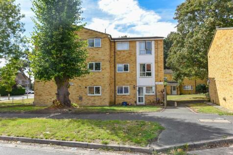 Cherry Close, Northampton NN3 1 bed apartment for sale
