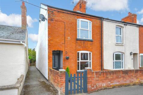 Eastfield Road, Wellingborough NN29 3 bed end of terrace house for sale