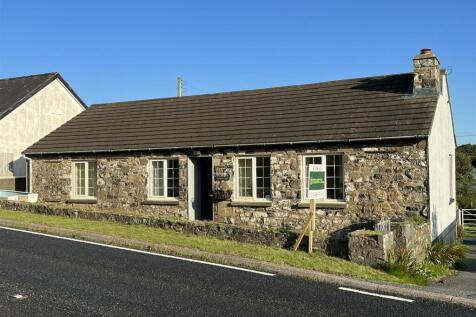 Garn Gelli Isaf, Newport Road, Fishguard 3 bed cottage for sale