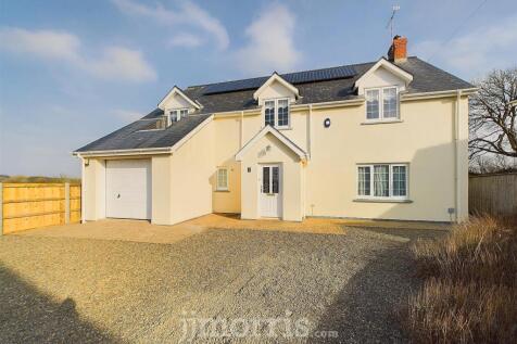 1 Clos Rebecca, Castlemorris... 4 bed detached house for sale