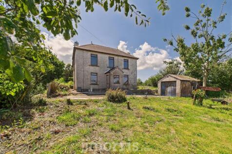 Y Fraich, Fishguard 4 bed detached house for sale