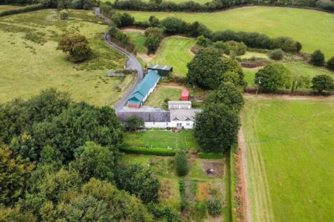 St. Clears, Carmarthen 4 bed property with land for sale